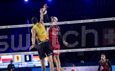 Poles power through to quarterfinals